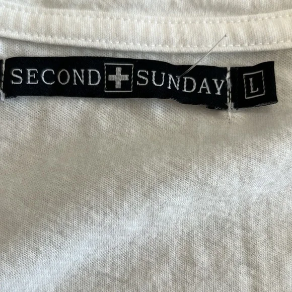 Second Sunday tee - Picture 4 of 7